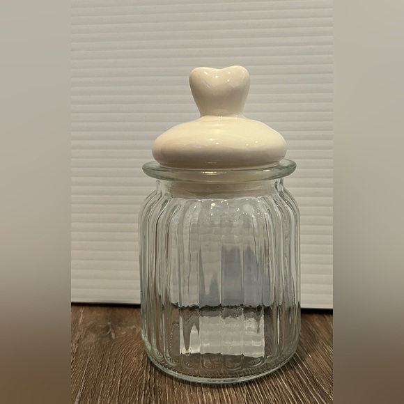 Super Cute Valentine’s Day Heart Jars- 10 oz- Set of 3- NWT - Picture 4 of 4